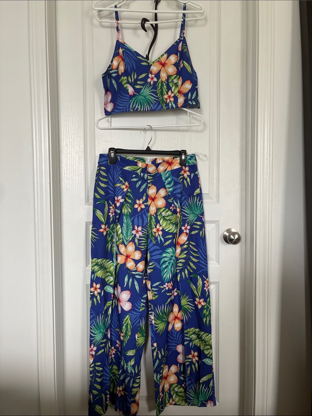 SHEIN Blue Tropical Floral 2 Piece Jumpsuit Romper Set